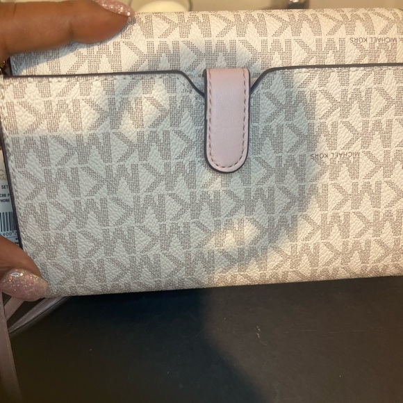 Michael Kors Cream and Pink Women's Bag - Picture 9 of 17